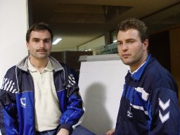 2004-02-07 U13